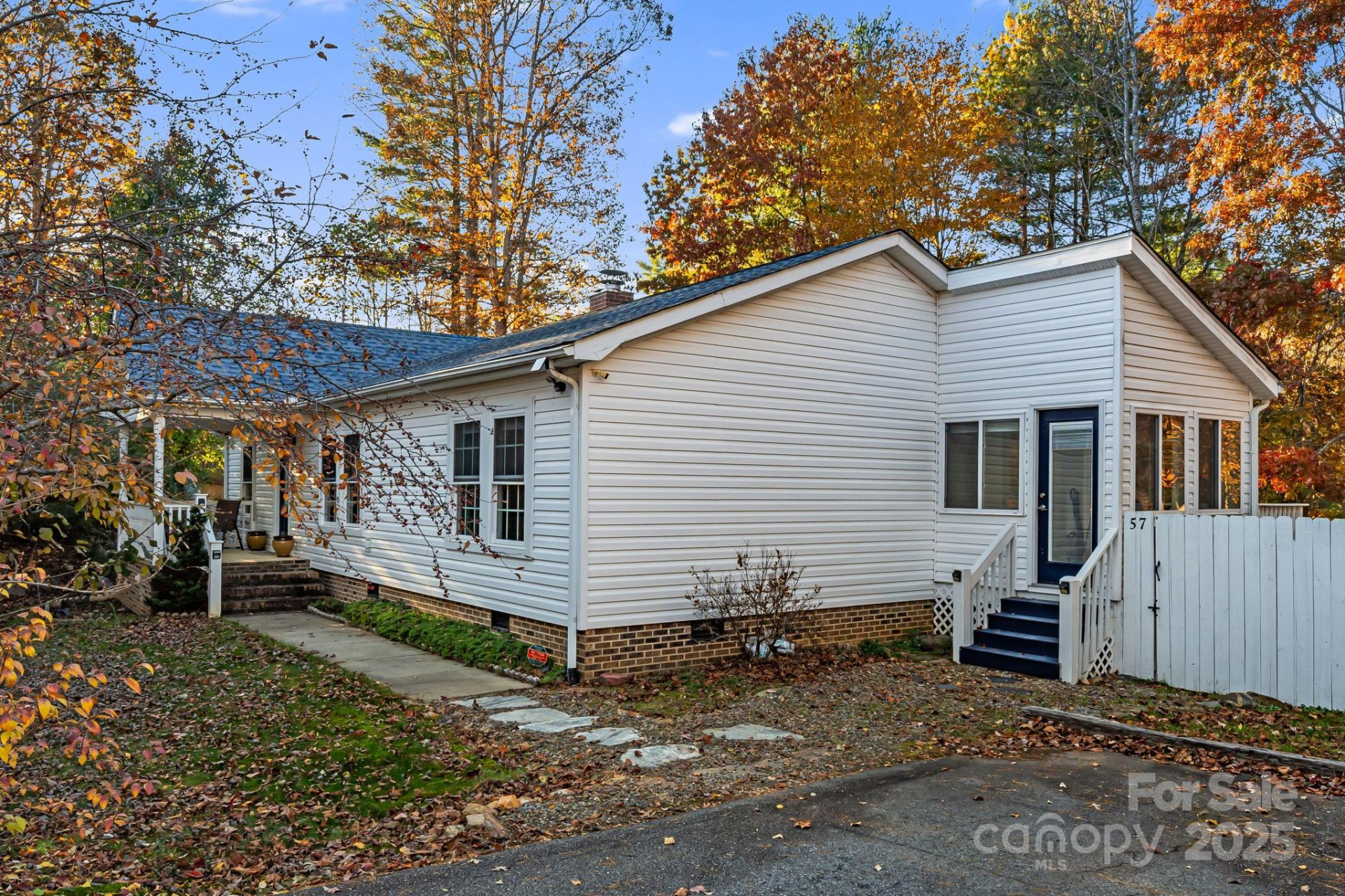 57 Founders Way - Photo 2