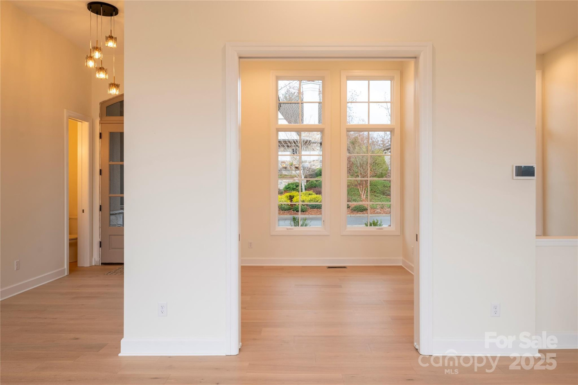 15 Evian Court - Photo 13