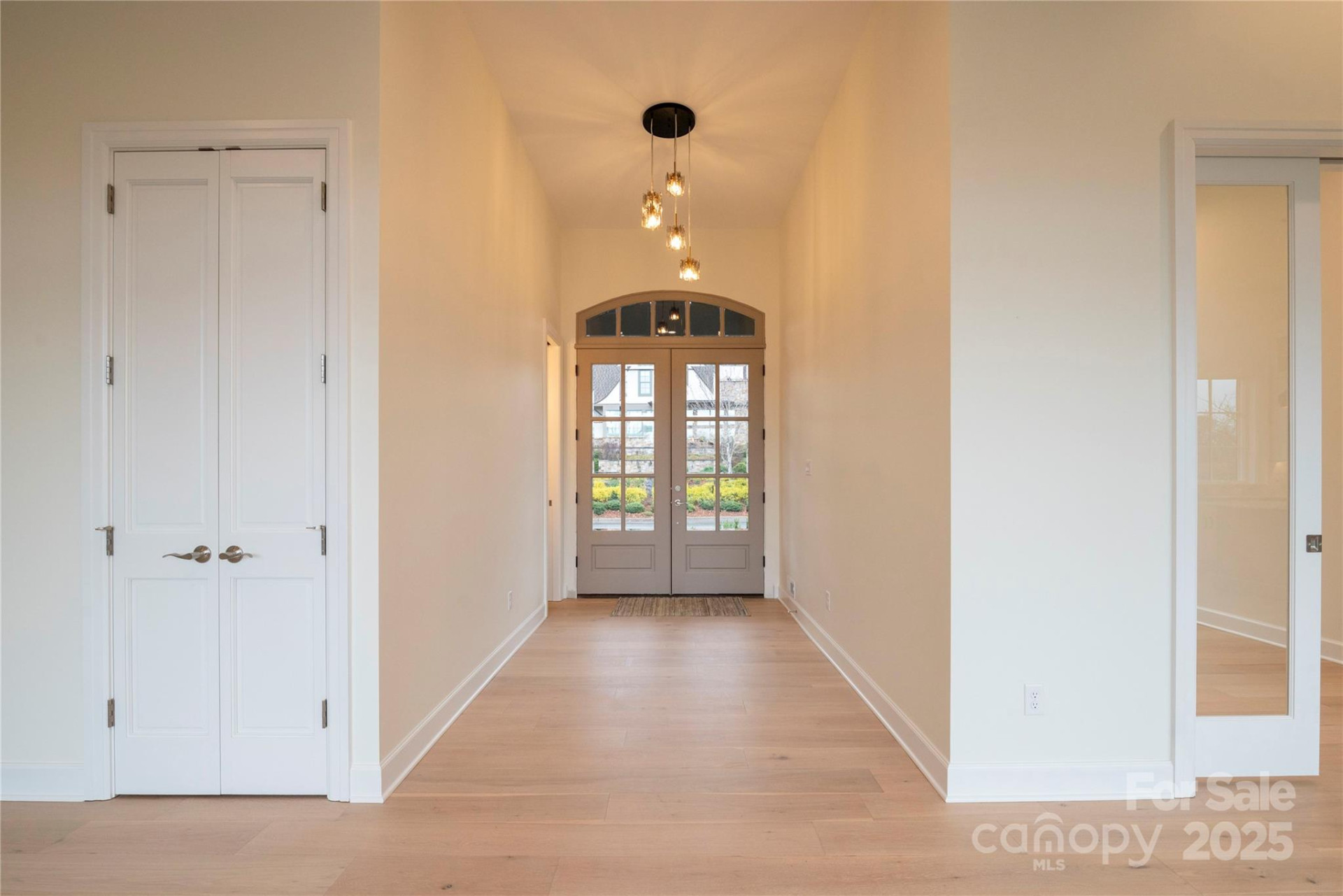 15 Evian Court - Photo 16