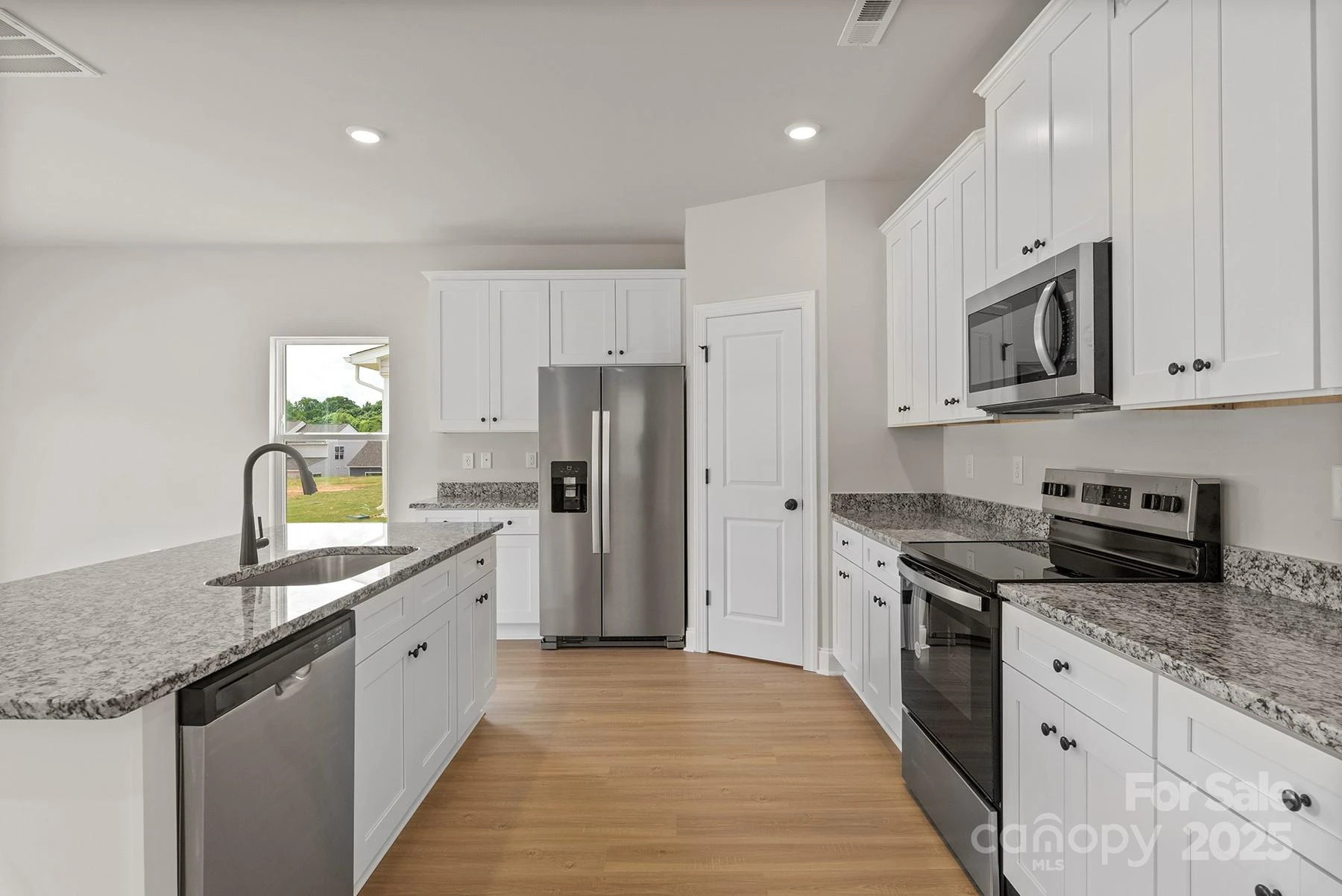 3324 Fox Hall Drive - Photo 7