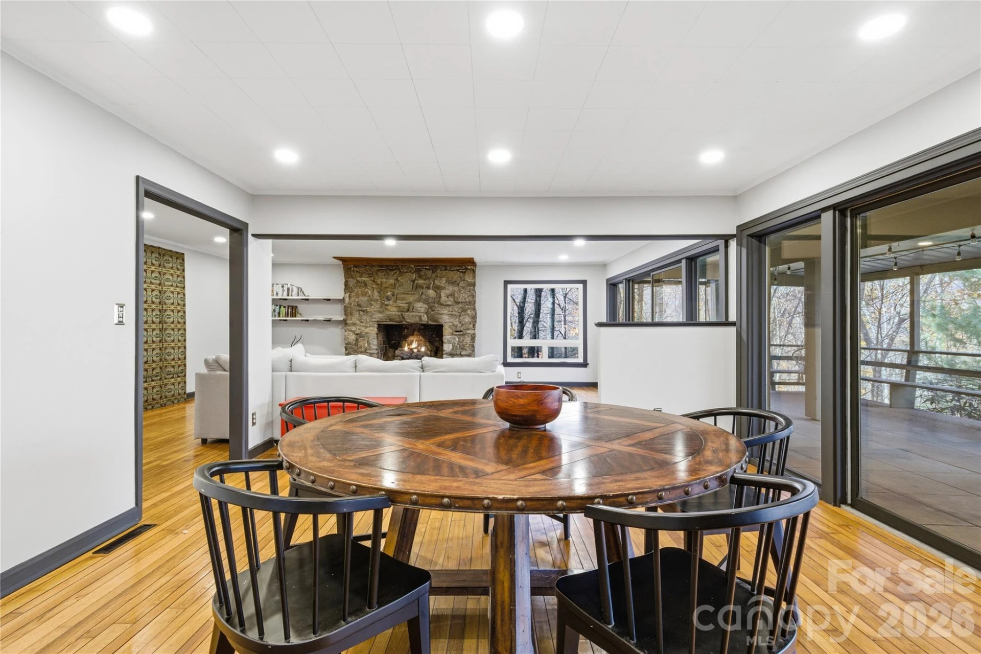 1373 Dogwood Drive - Photo 6