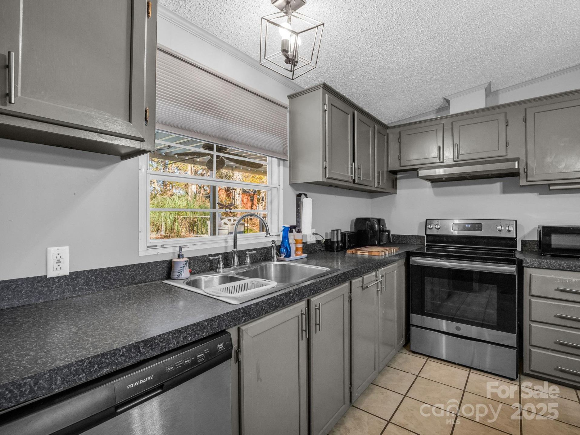3970 Silver Trail - Photo 11