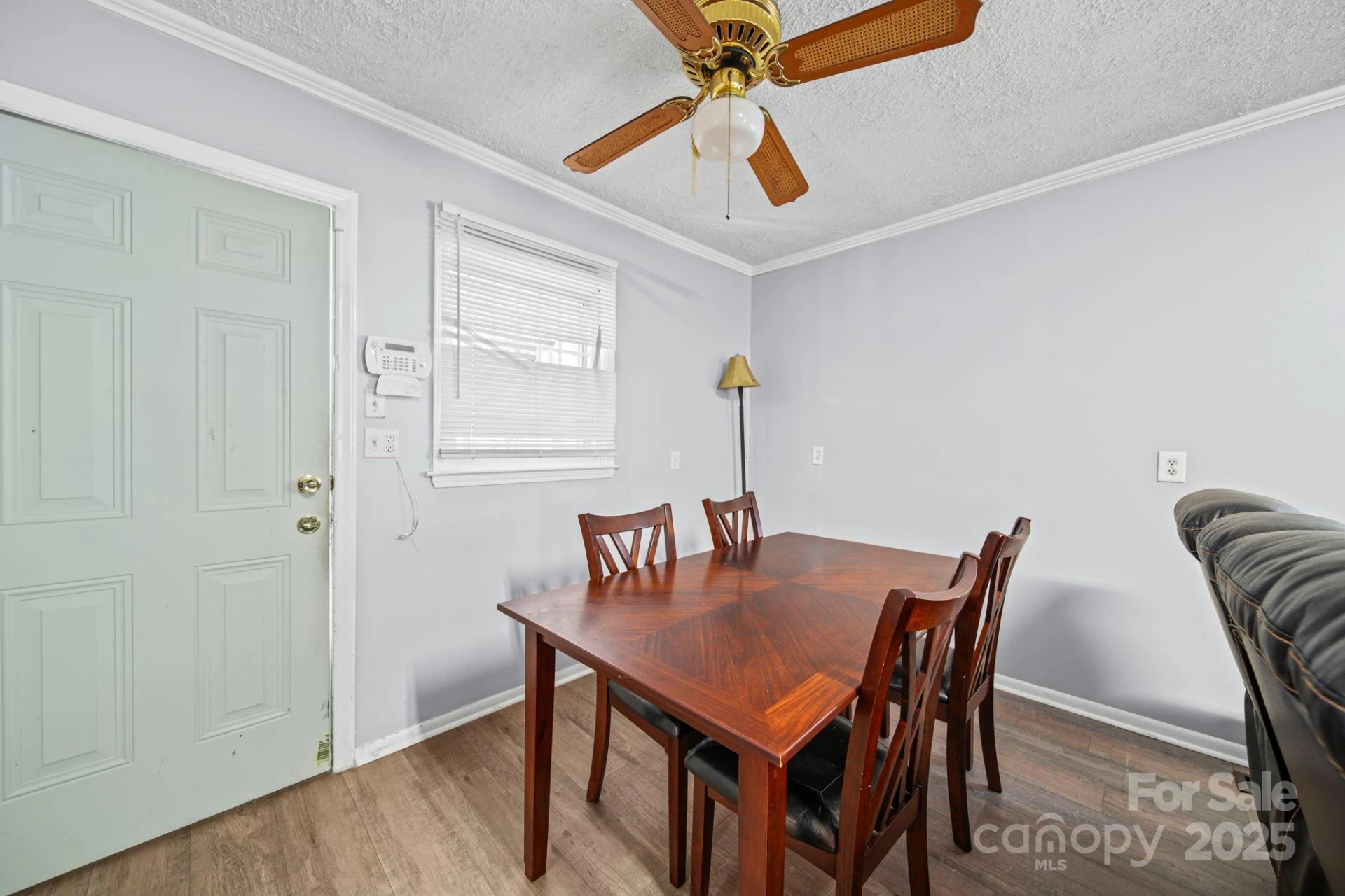 1703 Perry Street - Photo 19