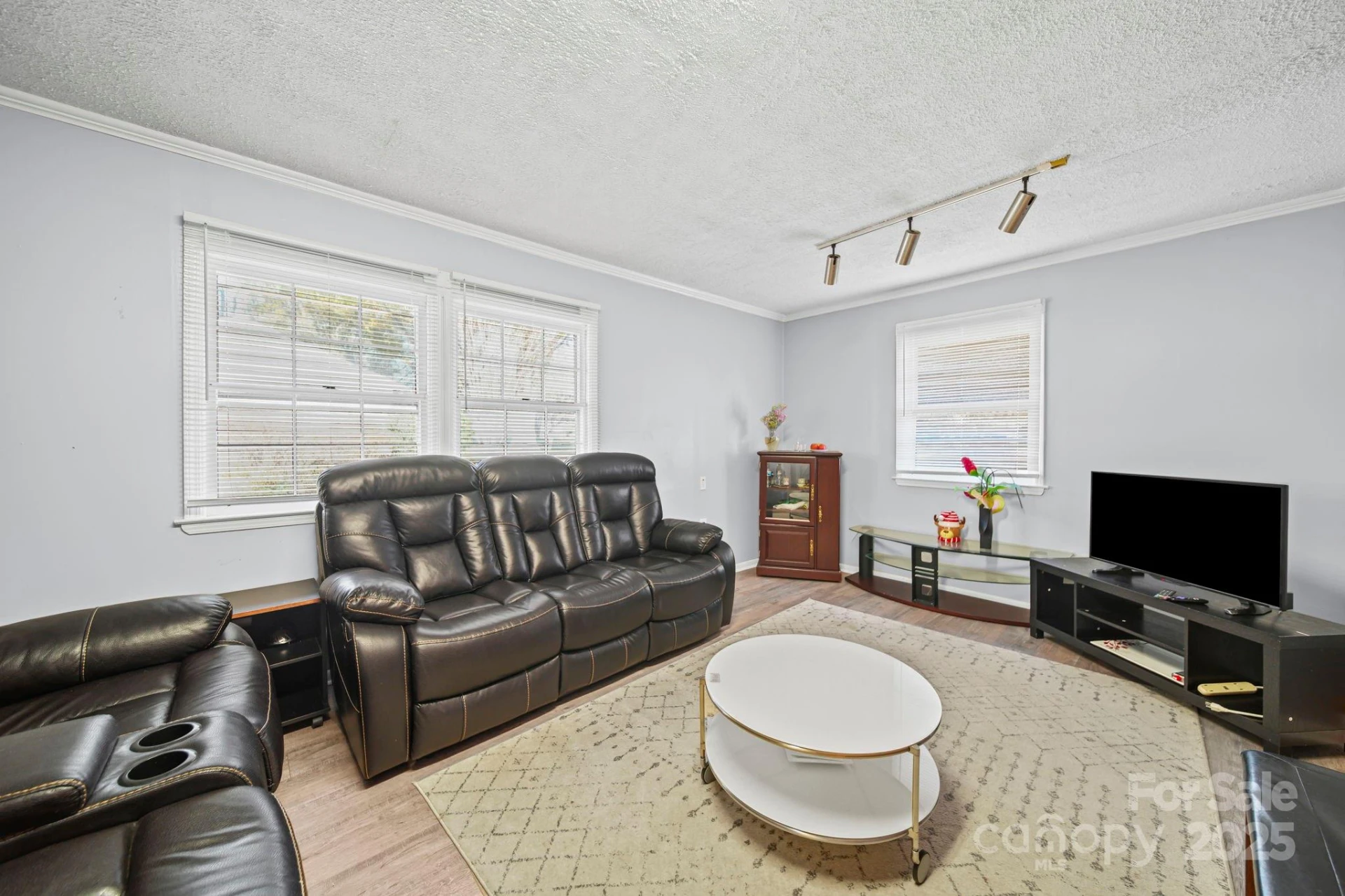 1703 Perry Street - Photo 20