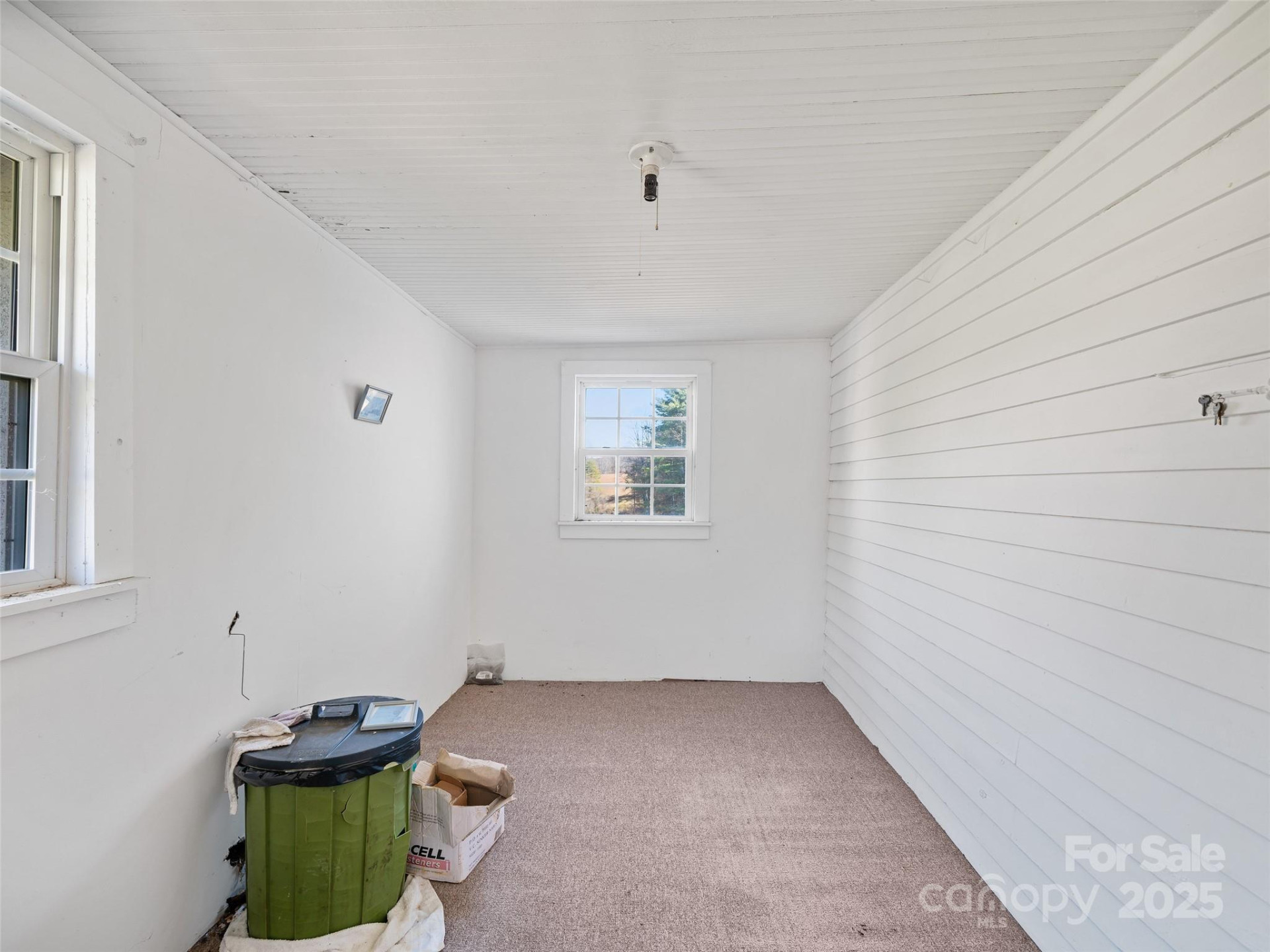 321 Lyle Lane - Photo 30