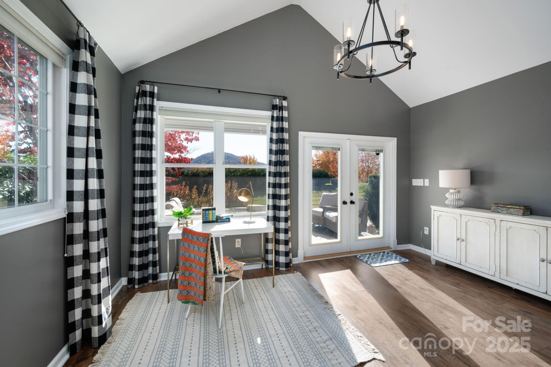 207 Farm Creek Drive - Photo 18