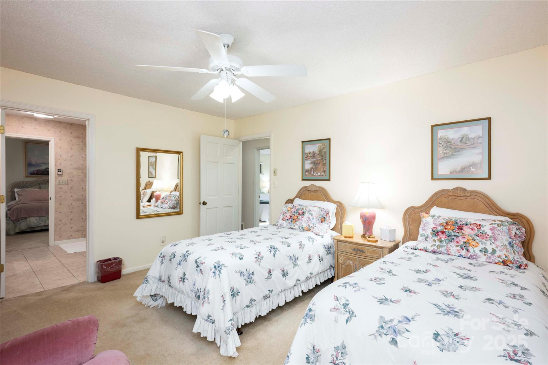 572 East Shore Drive - Photo 24