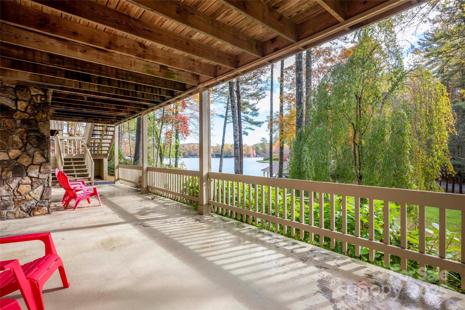 572 East Shore Drive - Photo 29