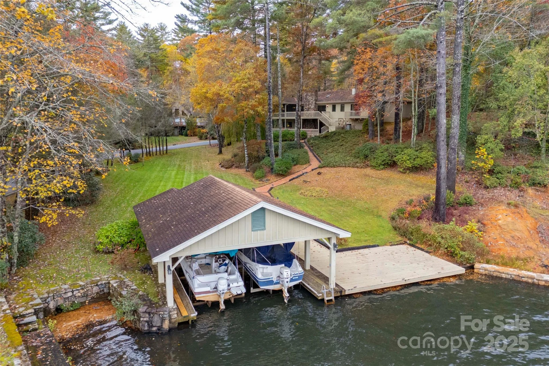 572 East Shore Drive - Photo 35