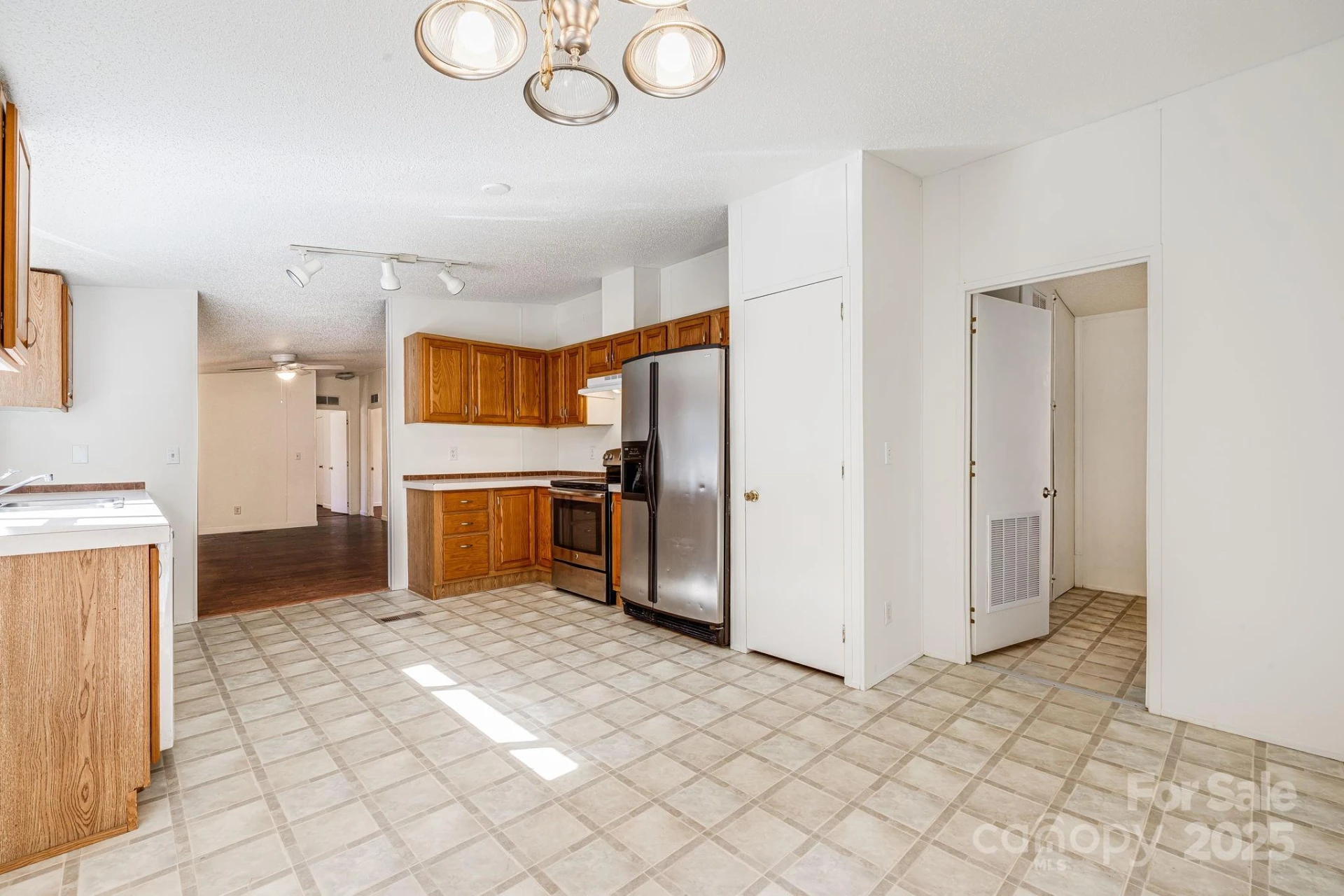 20 Luckenbach Drive - Photo 17