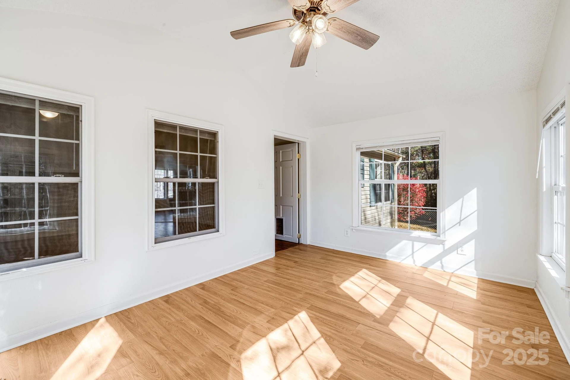 20 Luckenbach Drive - Photo 4