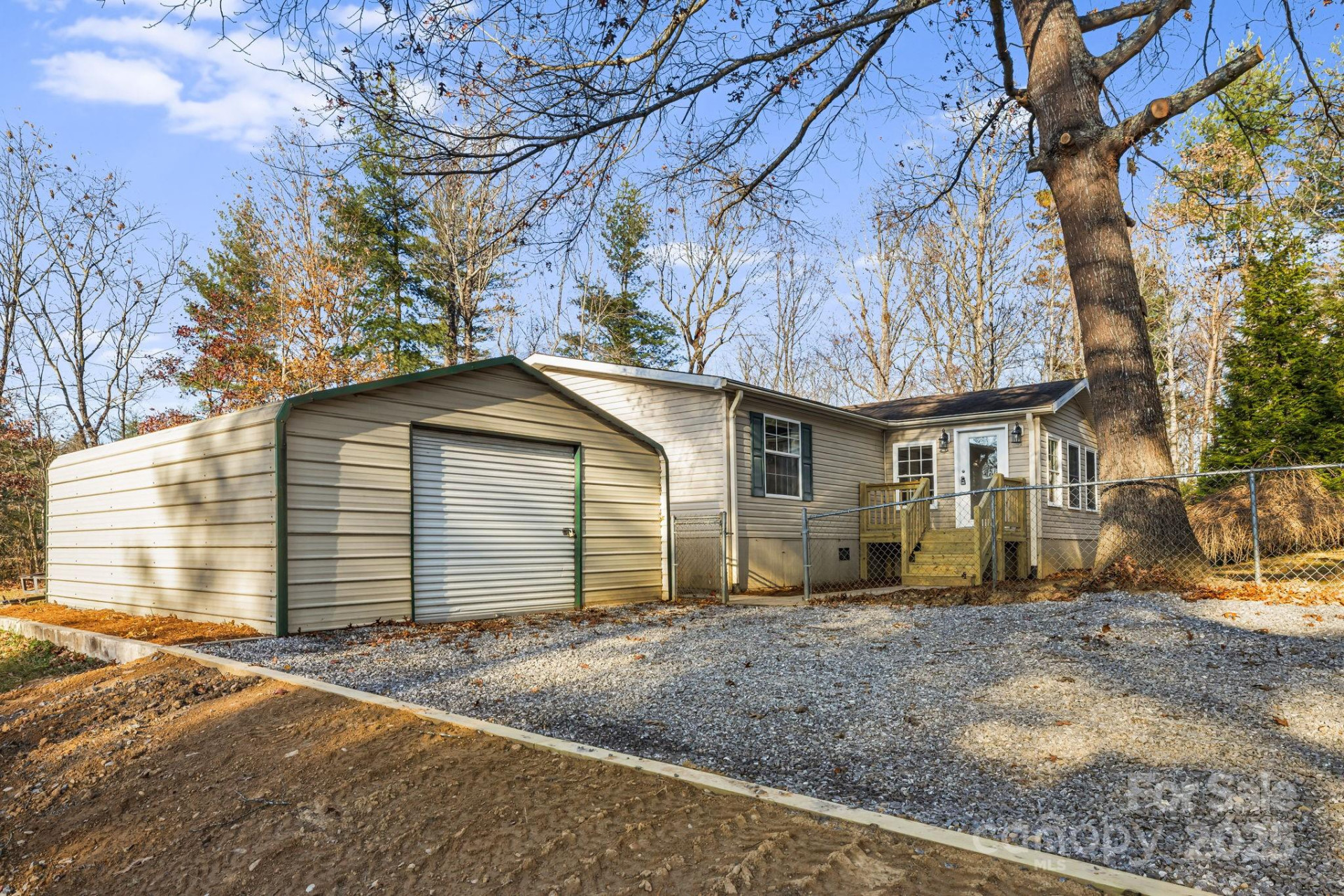 20 Luckenbach Drive - Photo 33