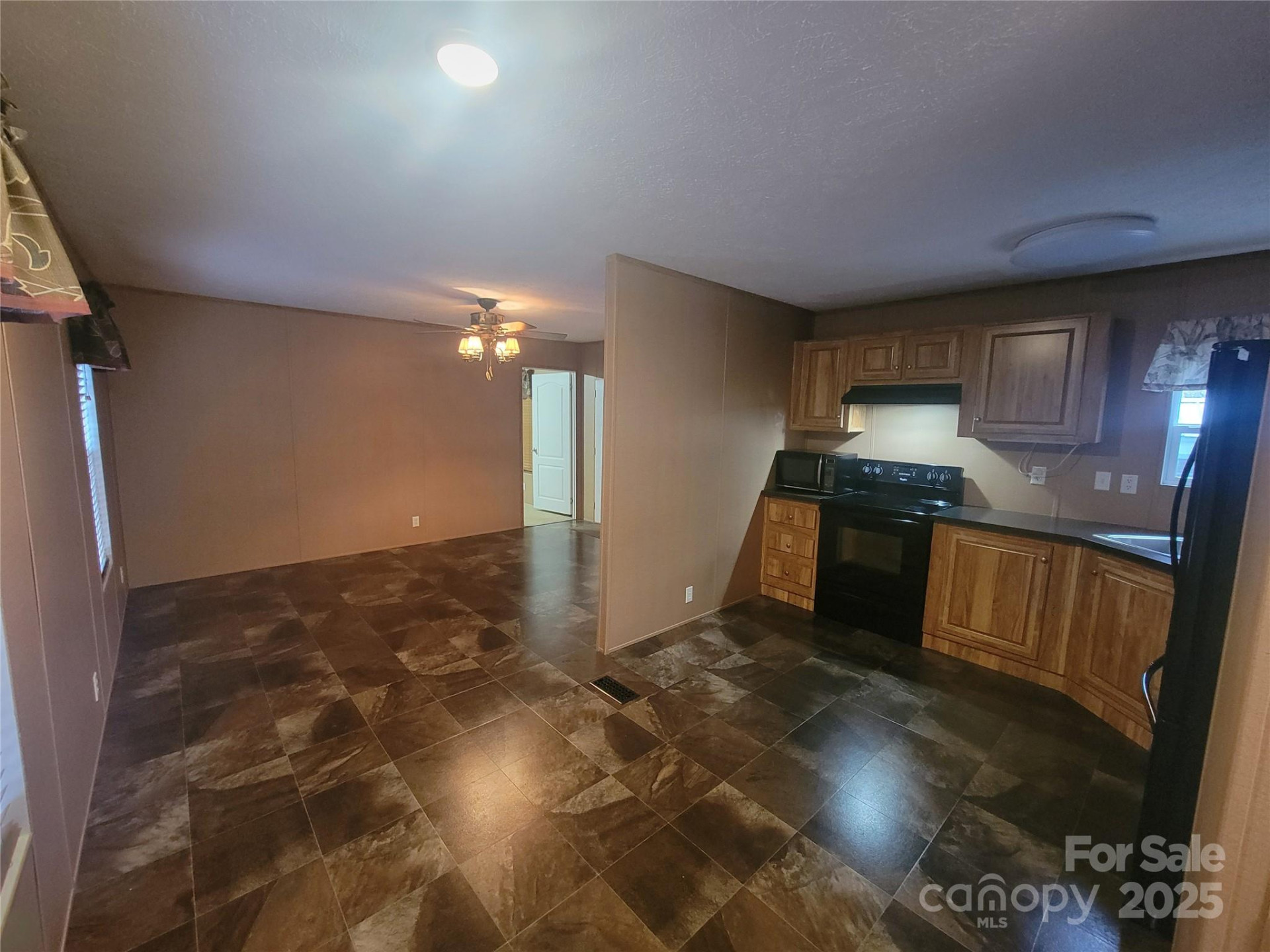 141 Pike Point - Photo 11