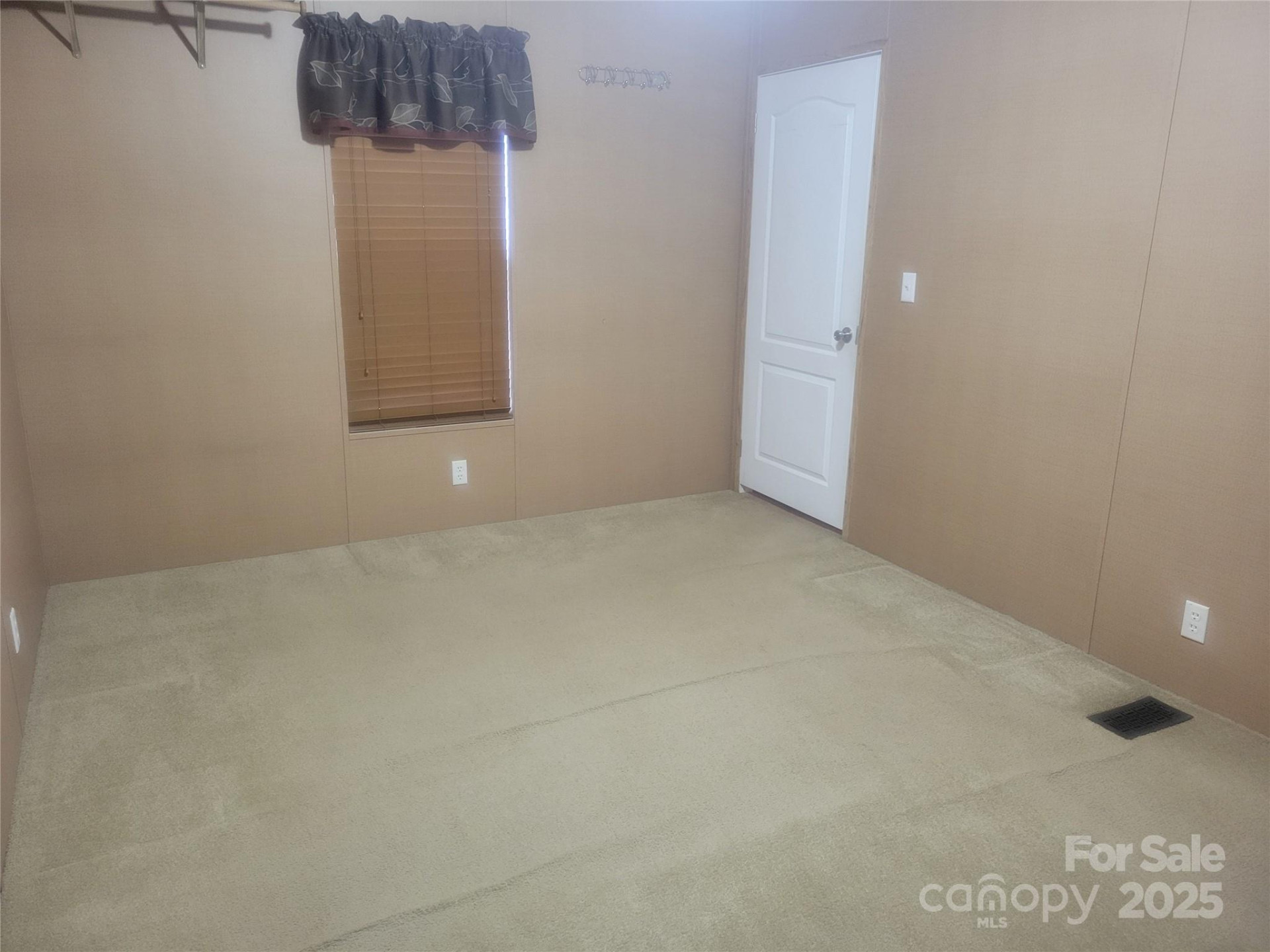 141 Pike Point - Photo 15