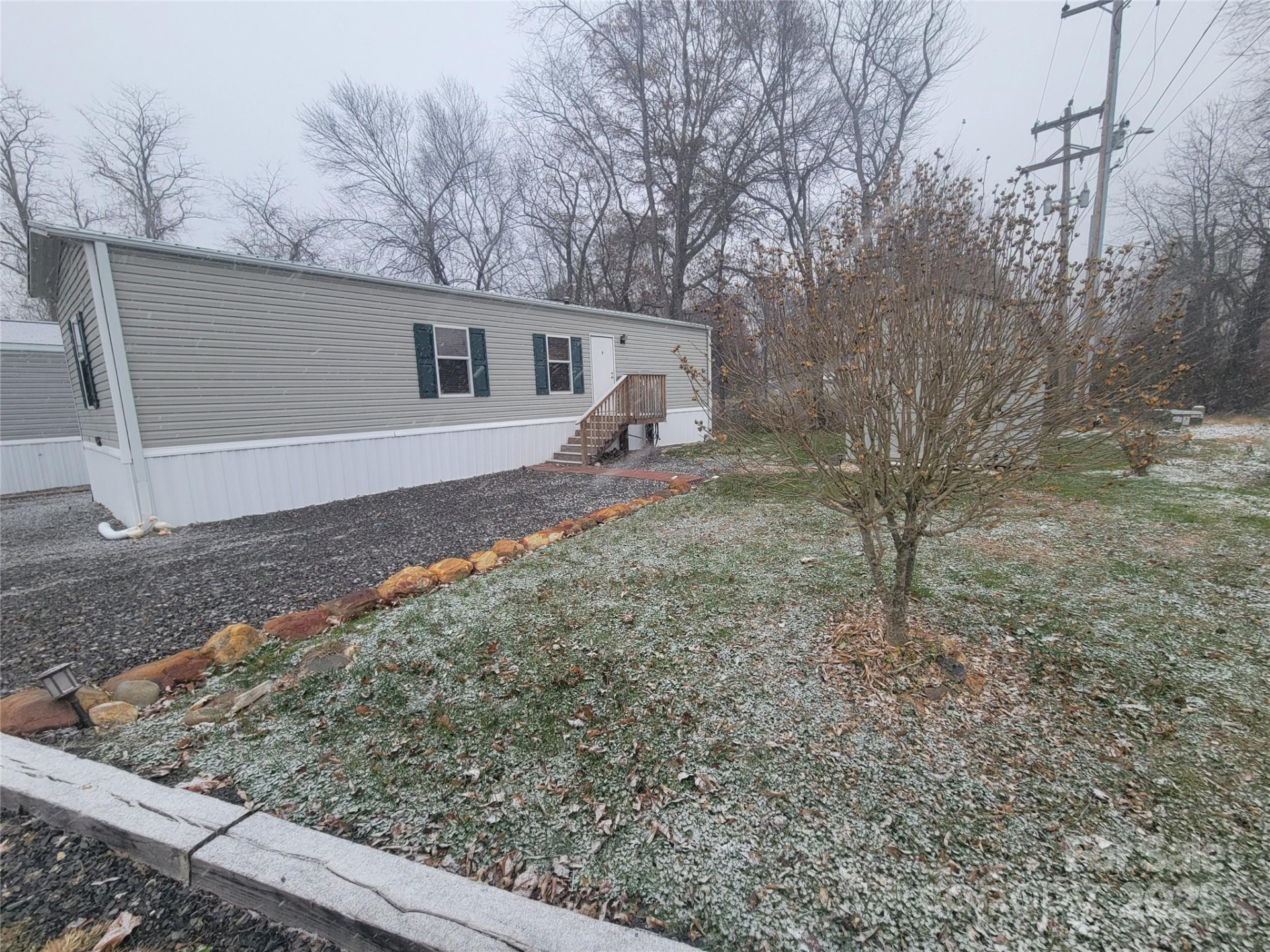 141 Pike Point - Photo 3