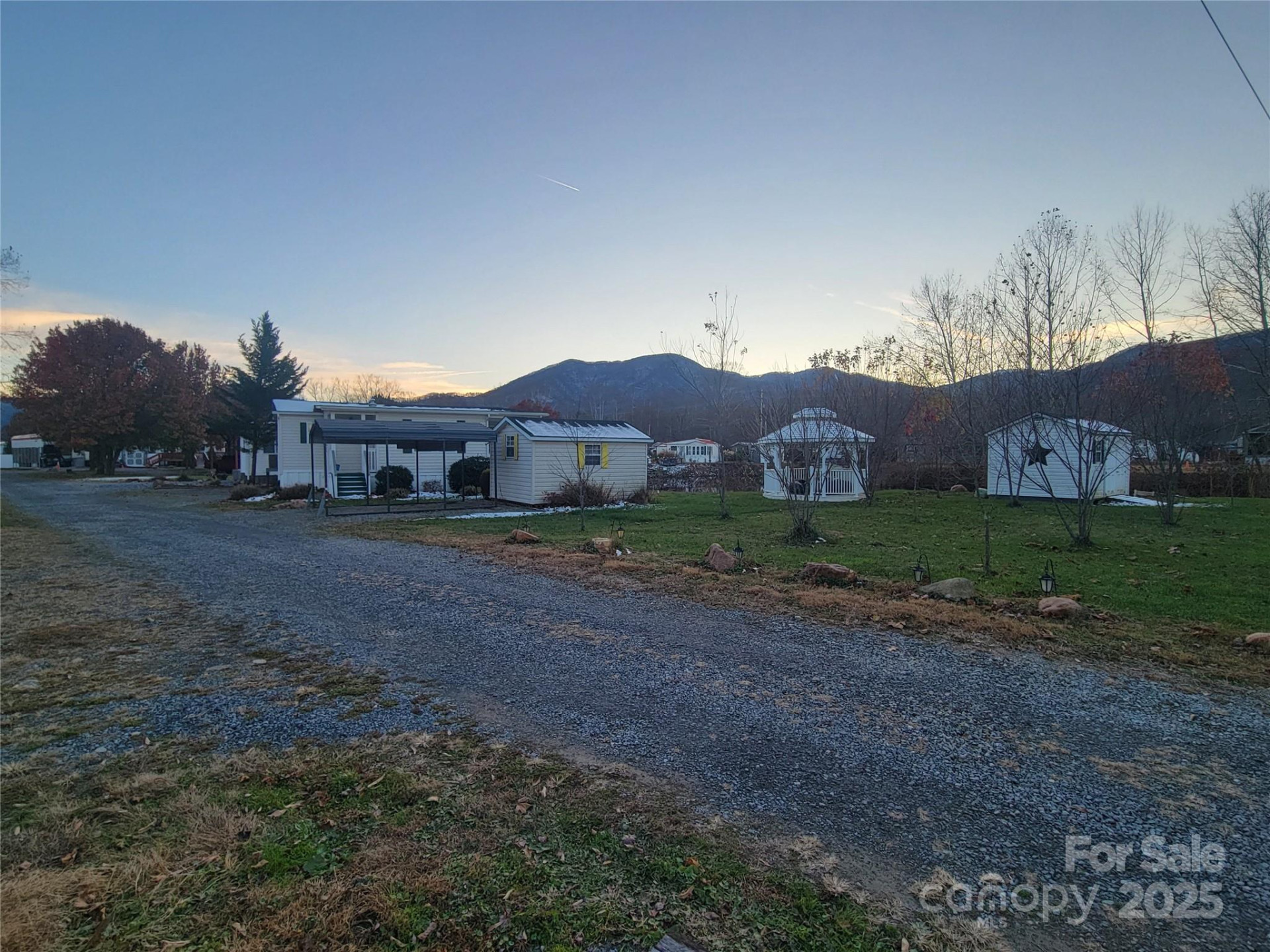 141 Pike Point - Photo 22