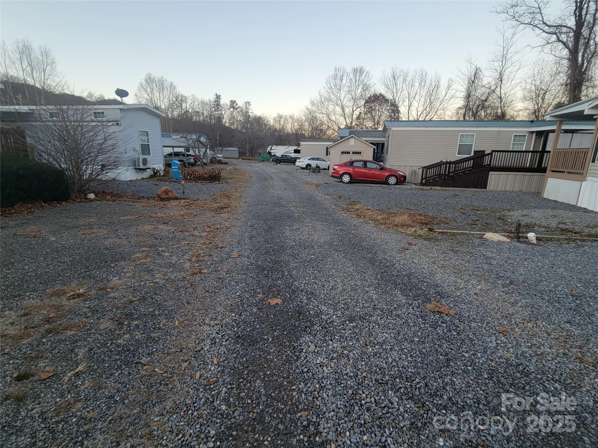 141 Pike Point - Photo 23