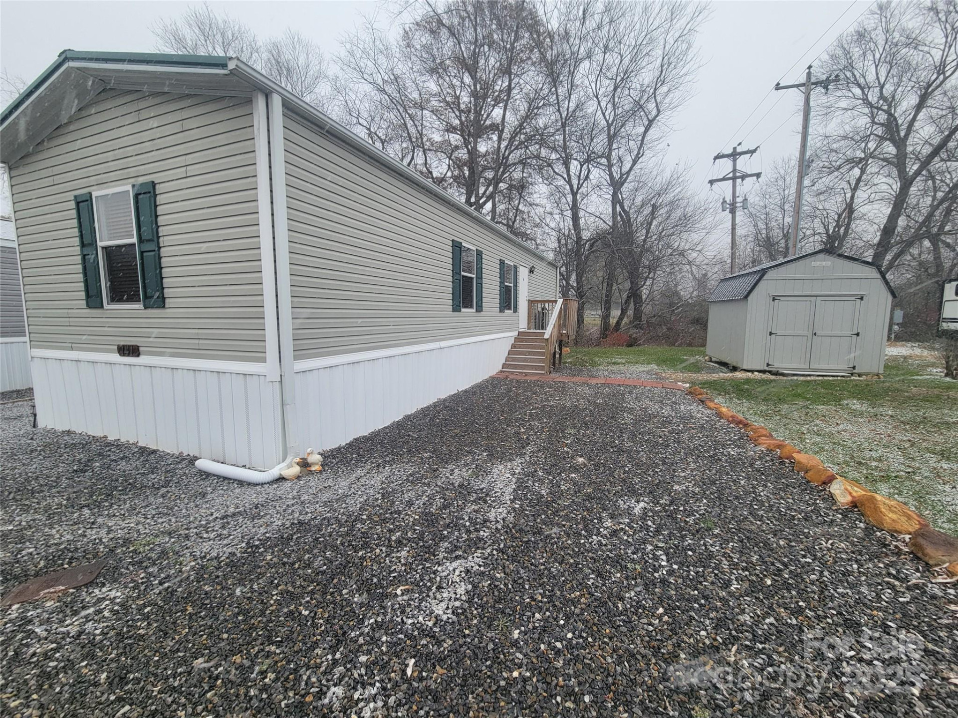 141 Pike Point - Photo 5
