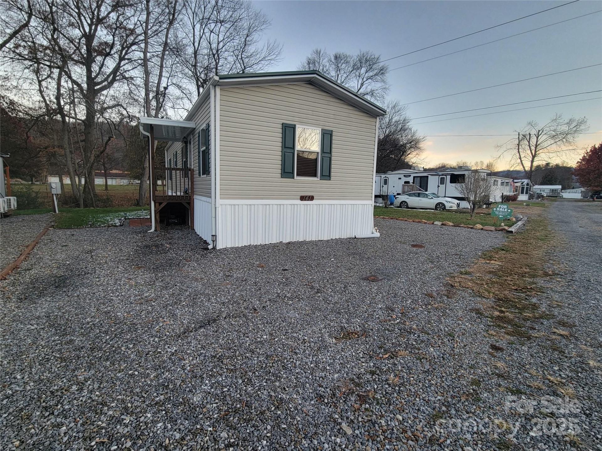141 Pike Point - Photo 7