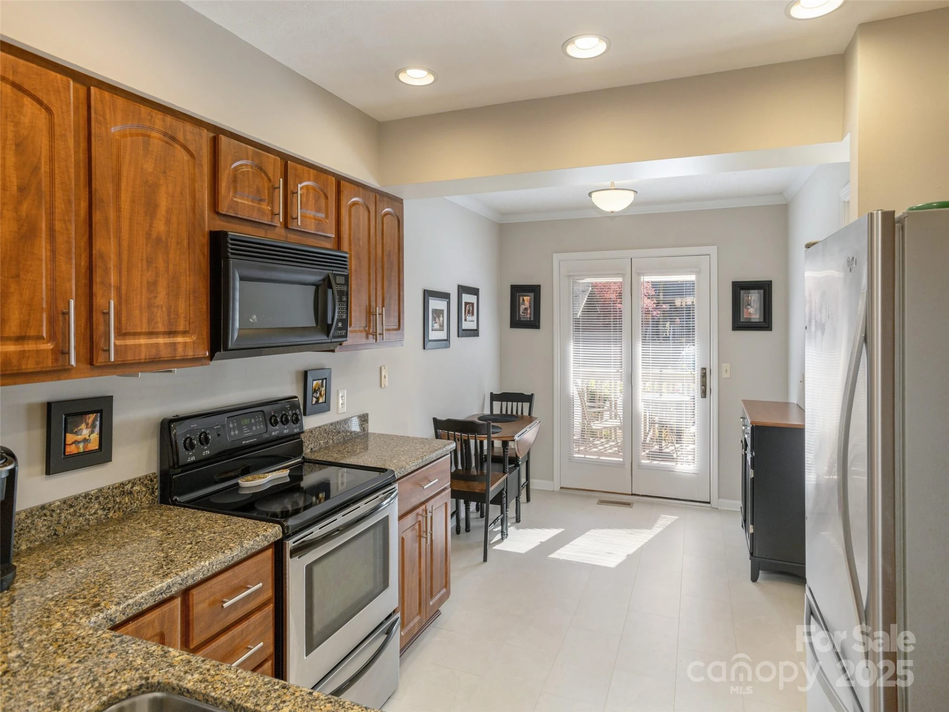 303 Scarlet Oak Lane - Photo 15