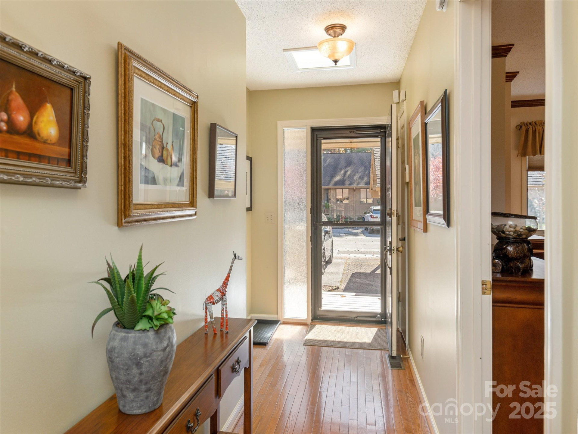 303 Scarlet Oak Lane - Photo 3