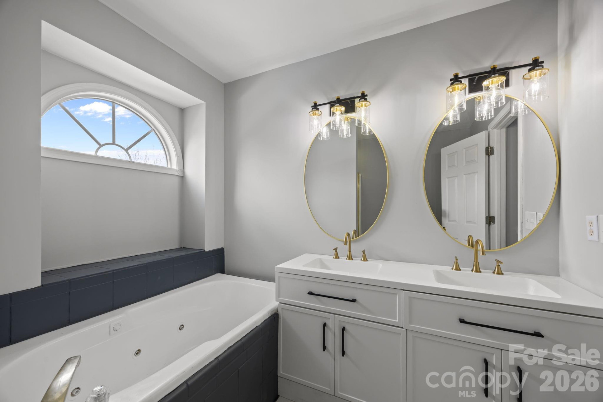 23 Westmont Drive - Photo 28