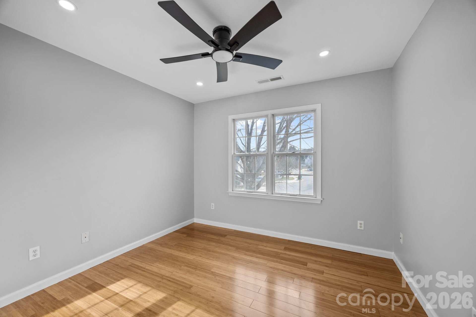 23 Westmont Drive - Photo 31