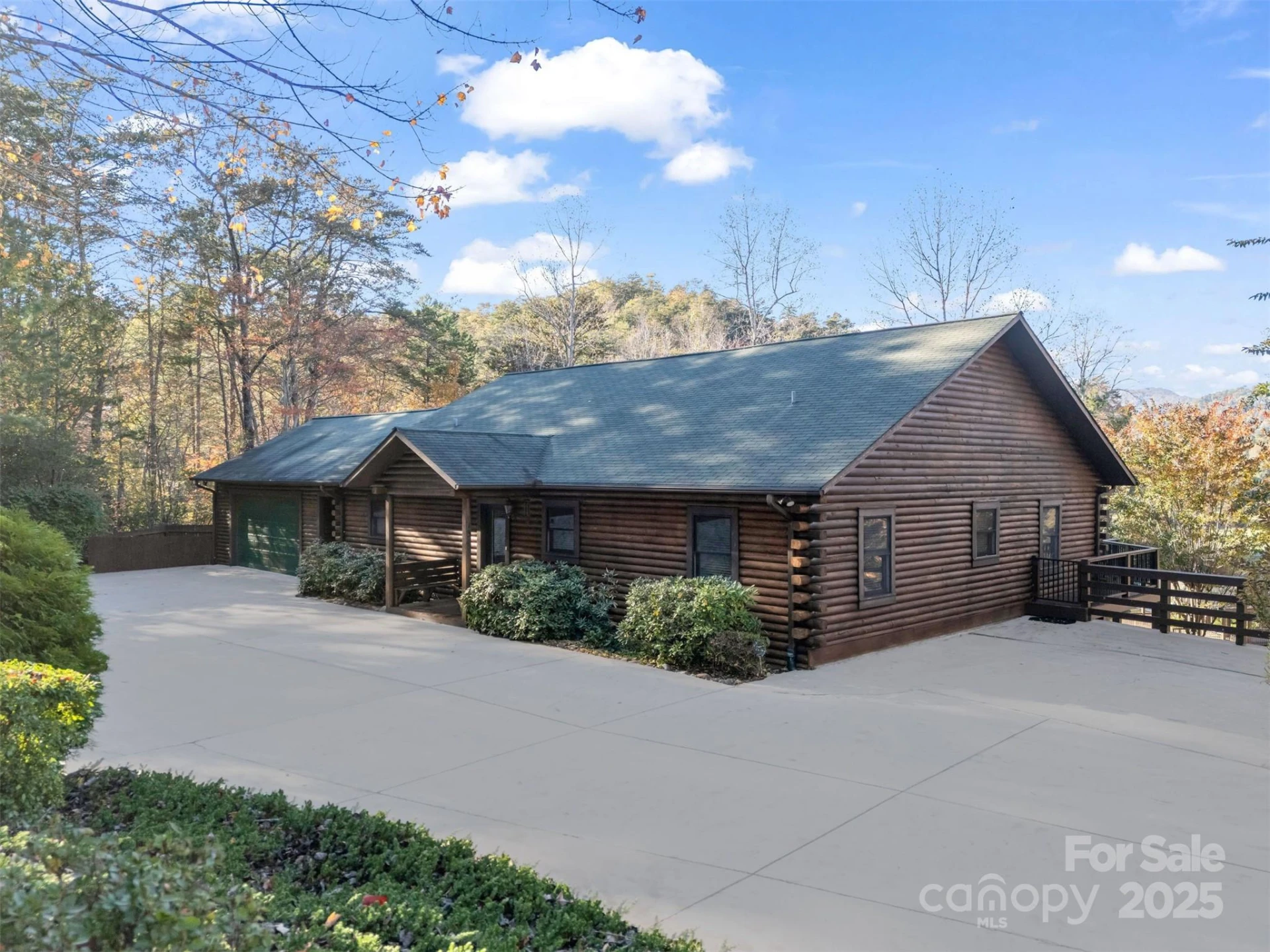134 Raleigh Drive - Photo 3