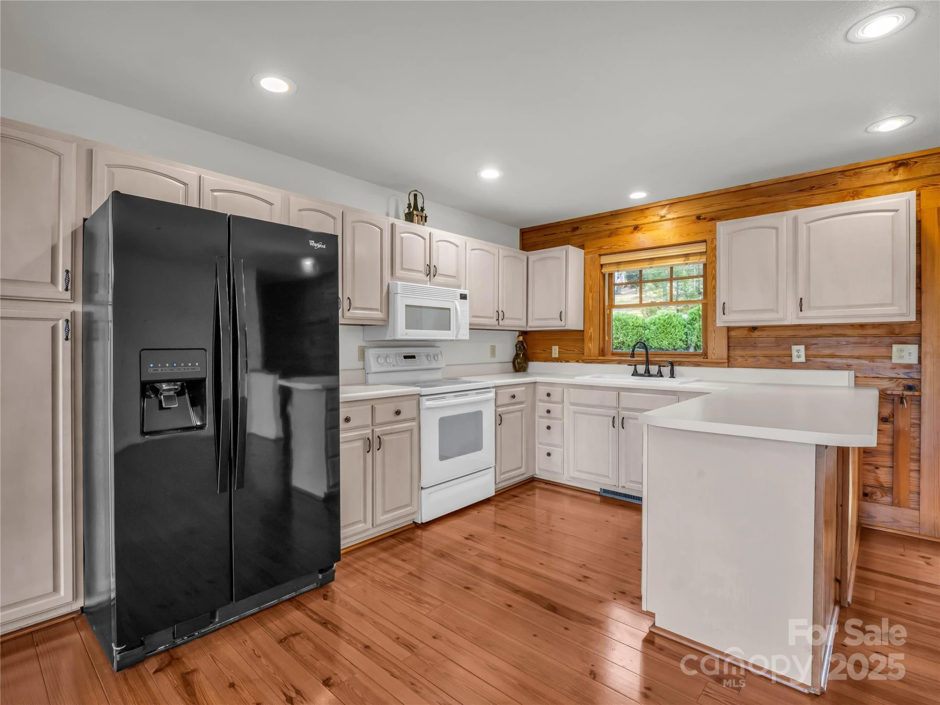 134 Raleigh Drive - Photo 7