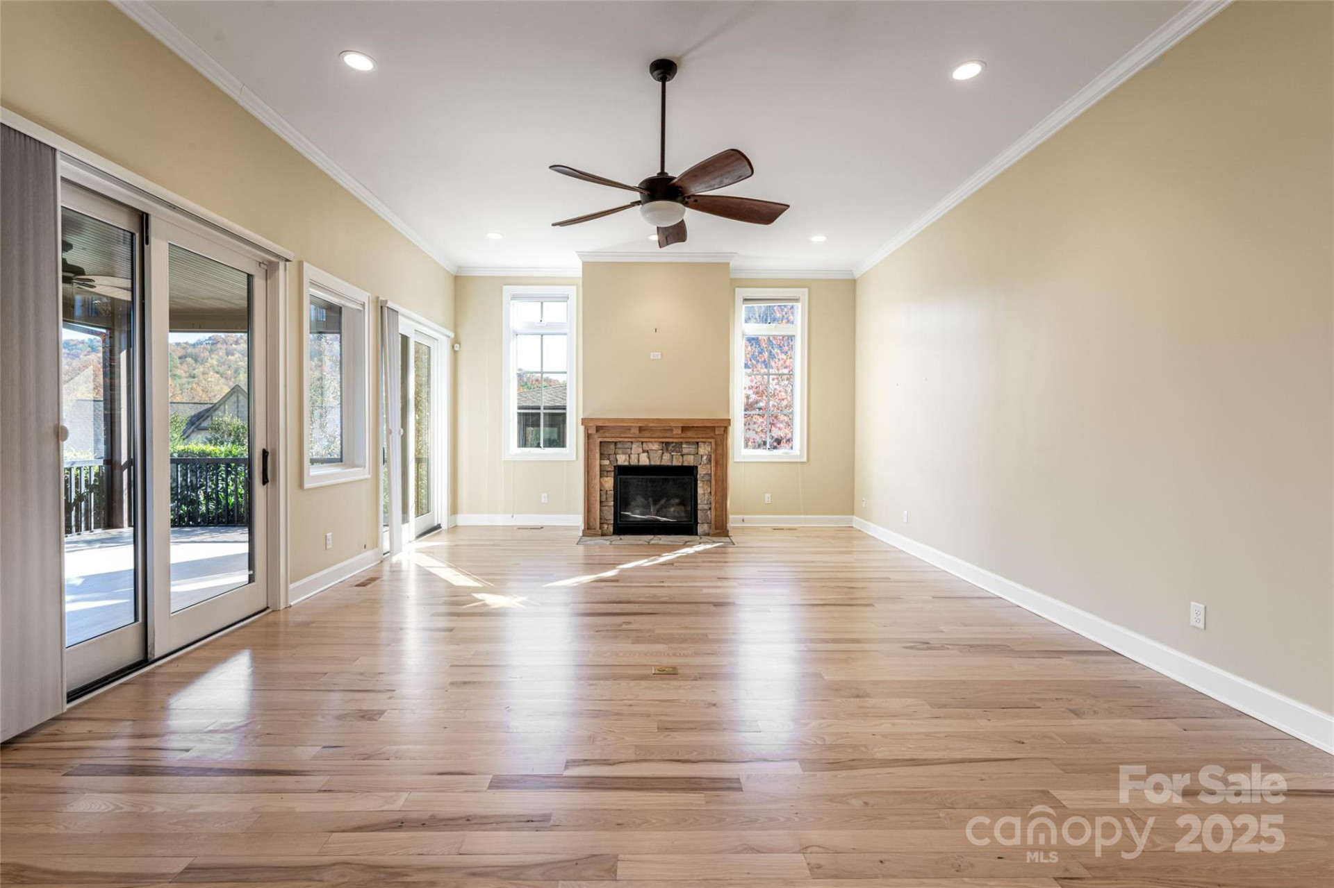 38 Chantilly Drive - Photo 12