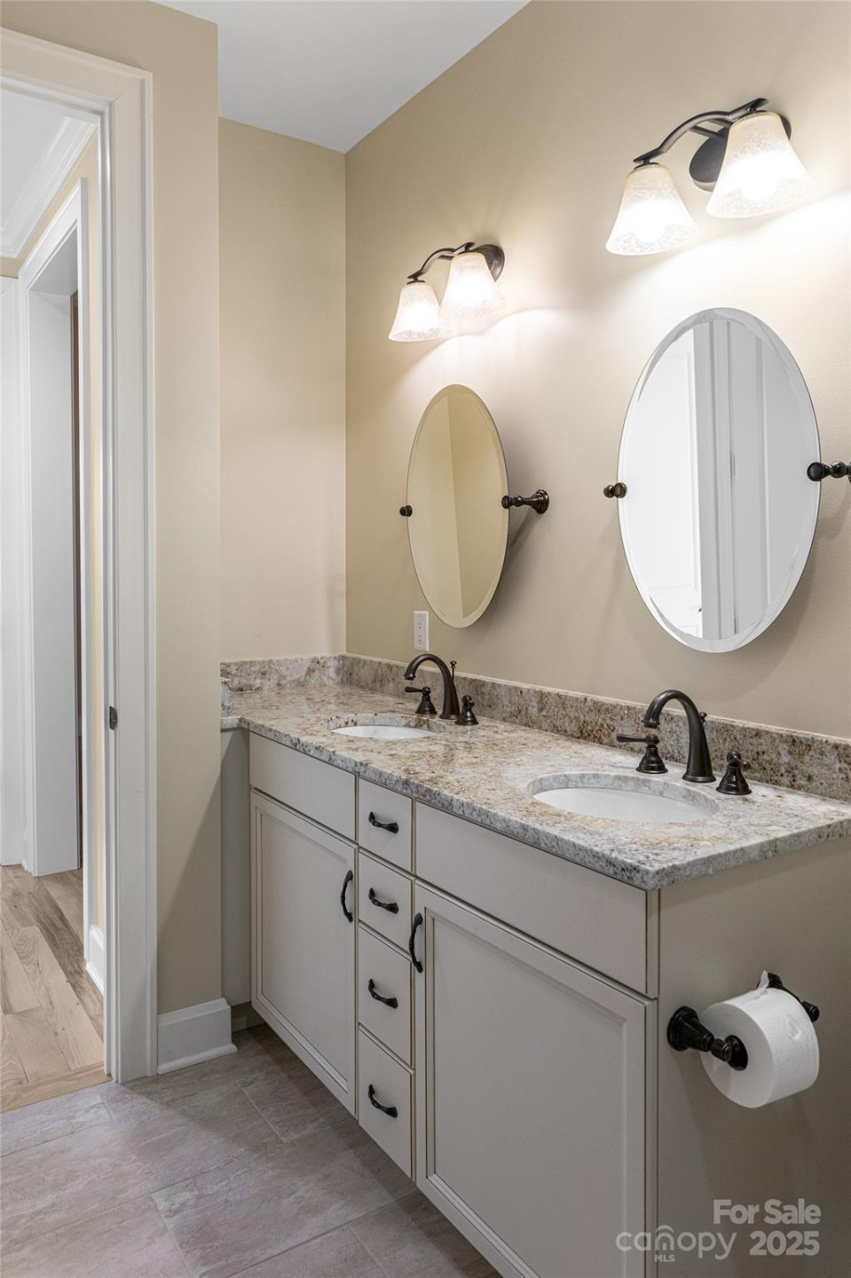 38 Chantilly Drive - Photo 35