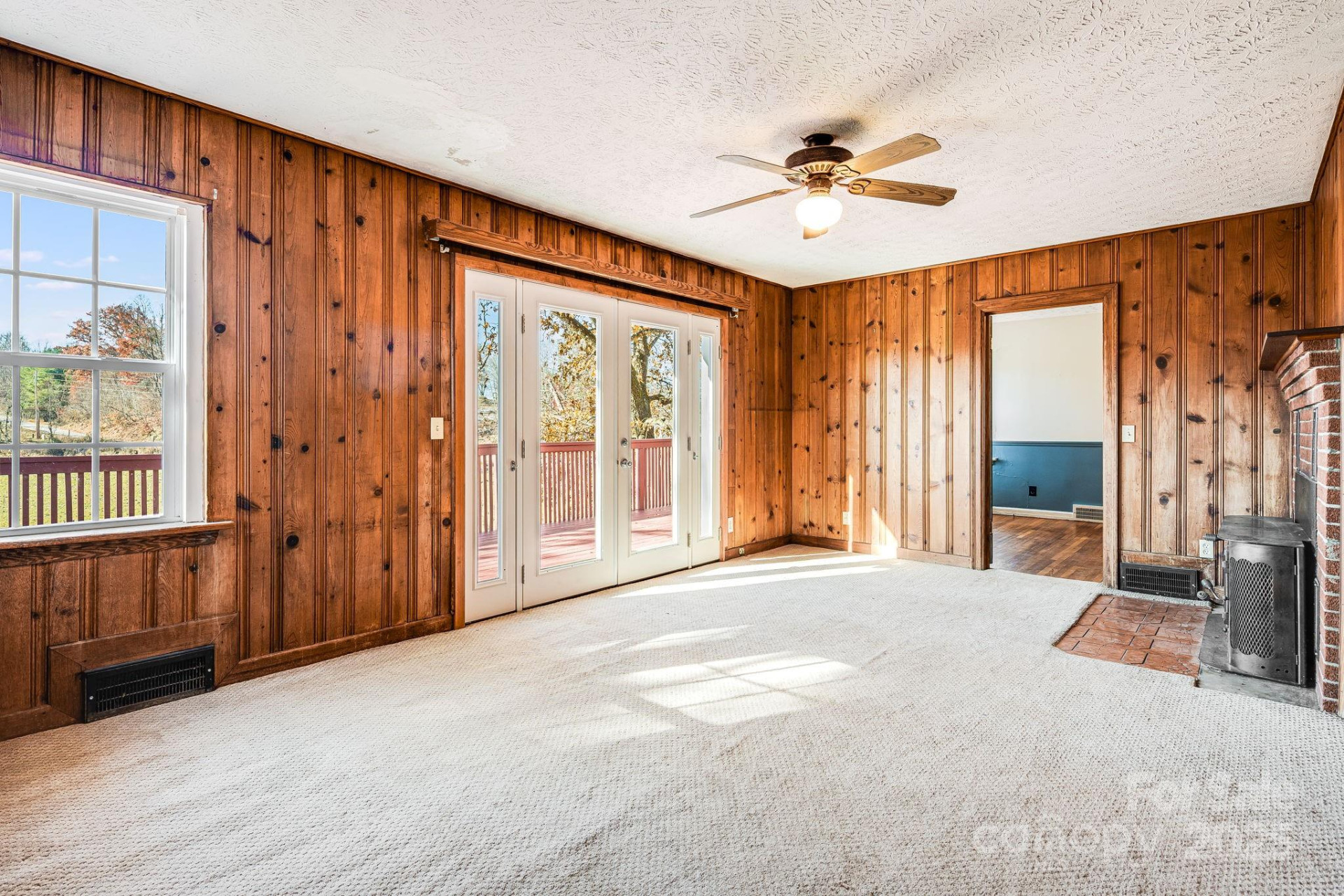 92 Parkway View Road - Photo 15