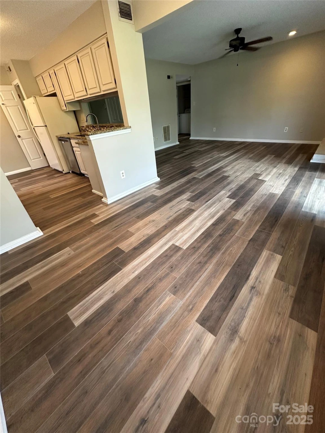 4621 Hamory Drive - Photo 11