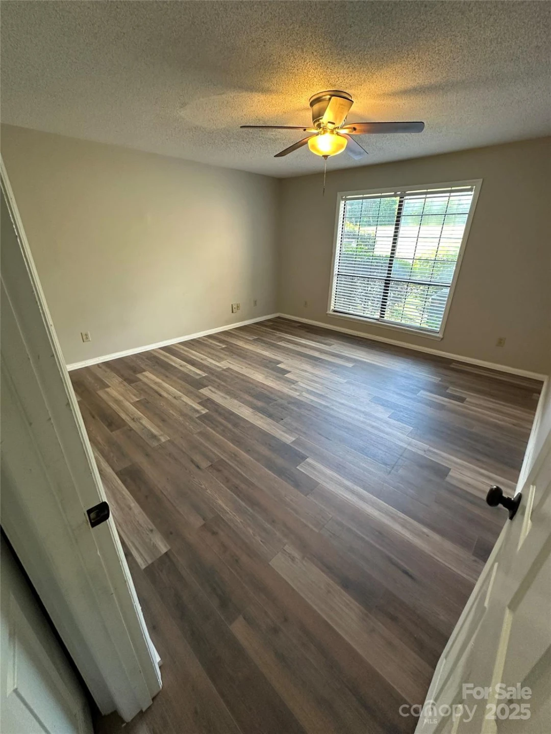 4621 Hamory Drive - Photo 12