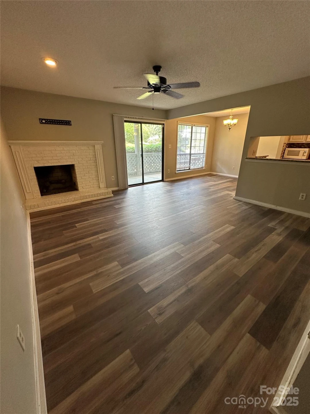 4621 Hamory Drive - Photo 4