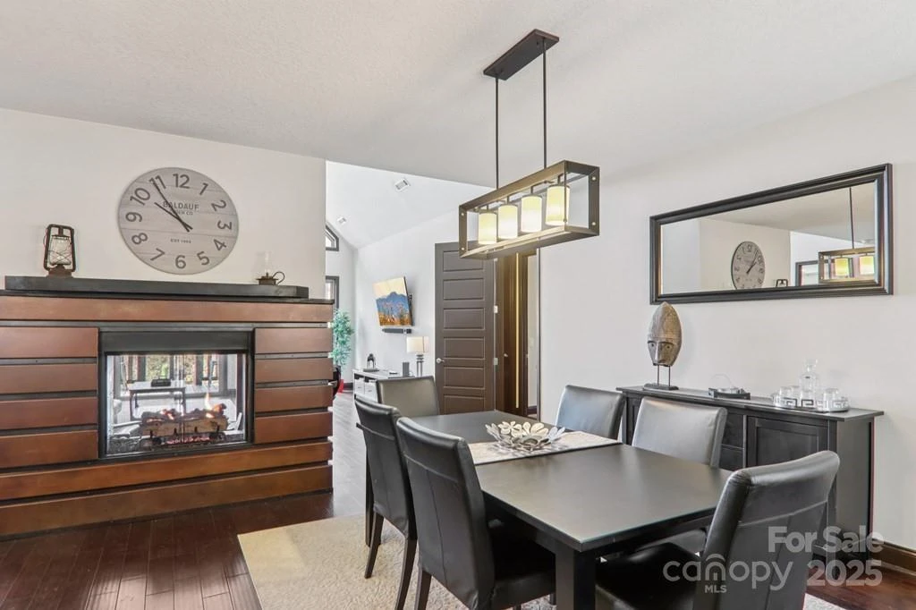 242 Crossview Drive - Photo 18