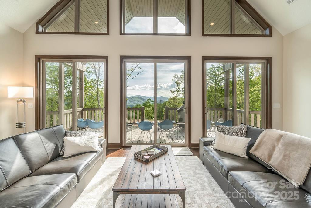 242 Crossview Drive - Photo 21