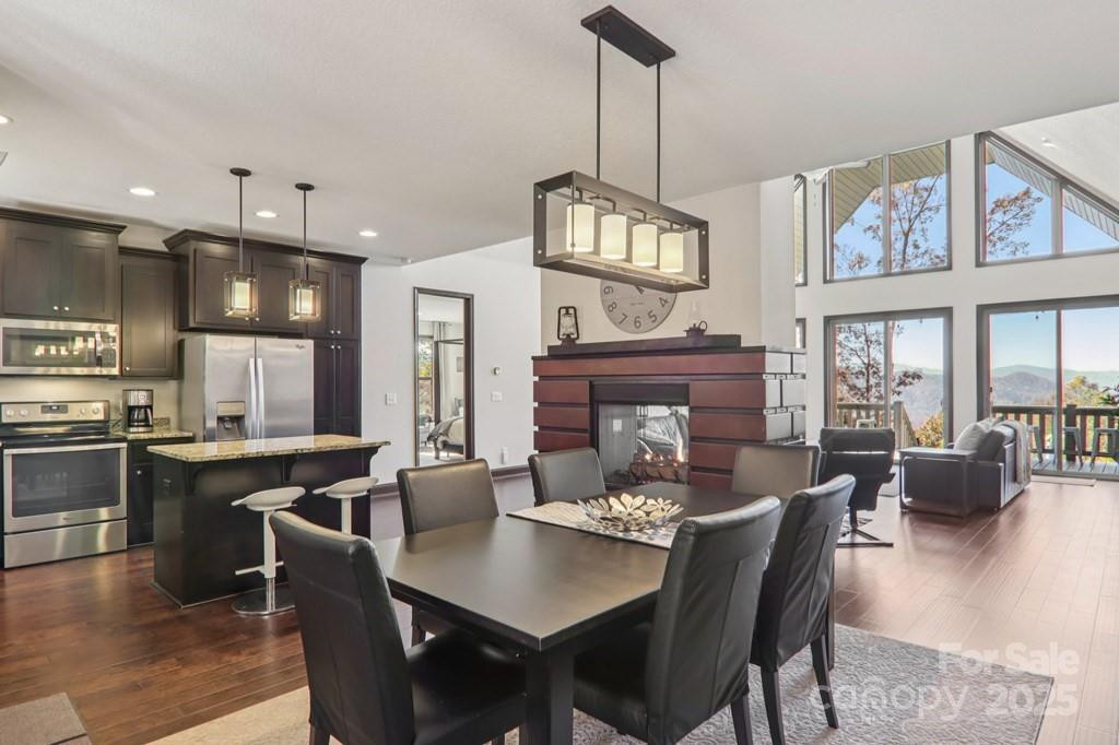 242 Crossview Drive - Photo 4