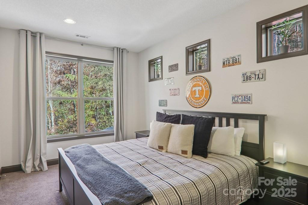 242 Crossview Drive - Photo 32