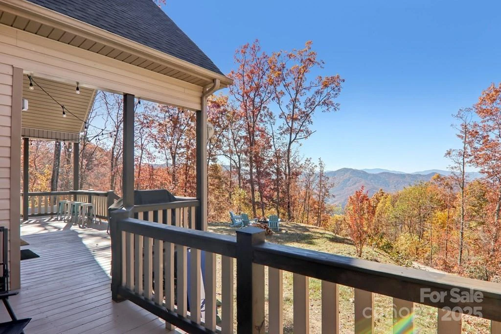 242 Crossview Drive - Photo 43