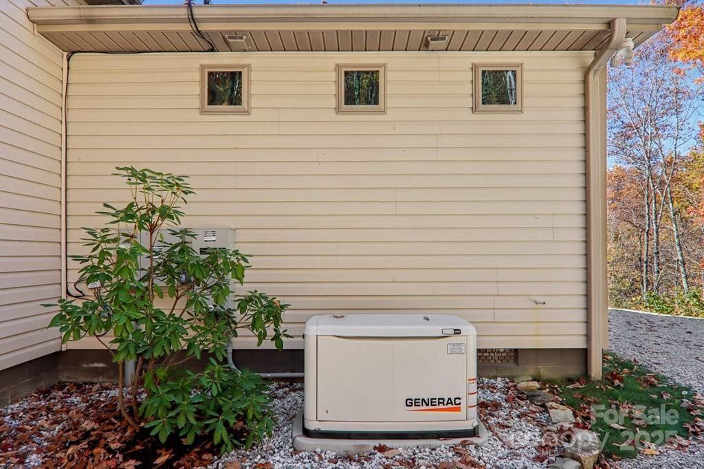 242 Crossview Drive - Photo 47