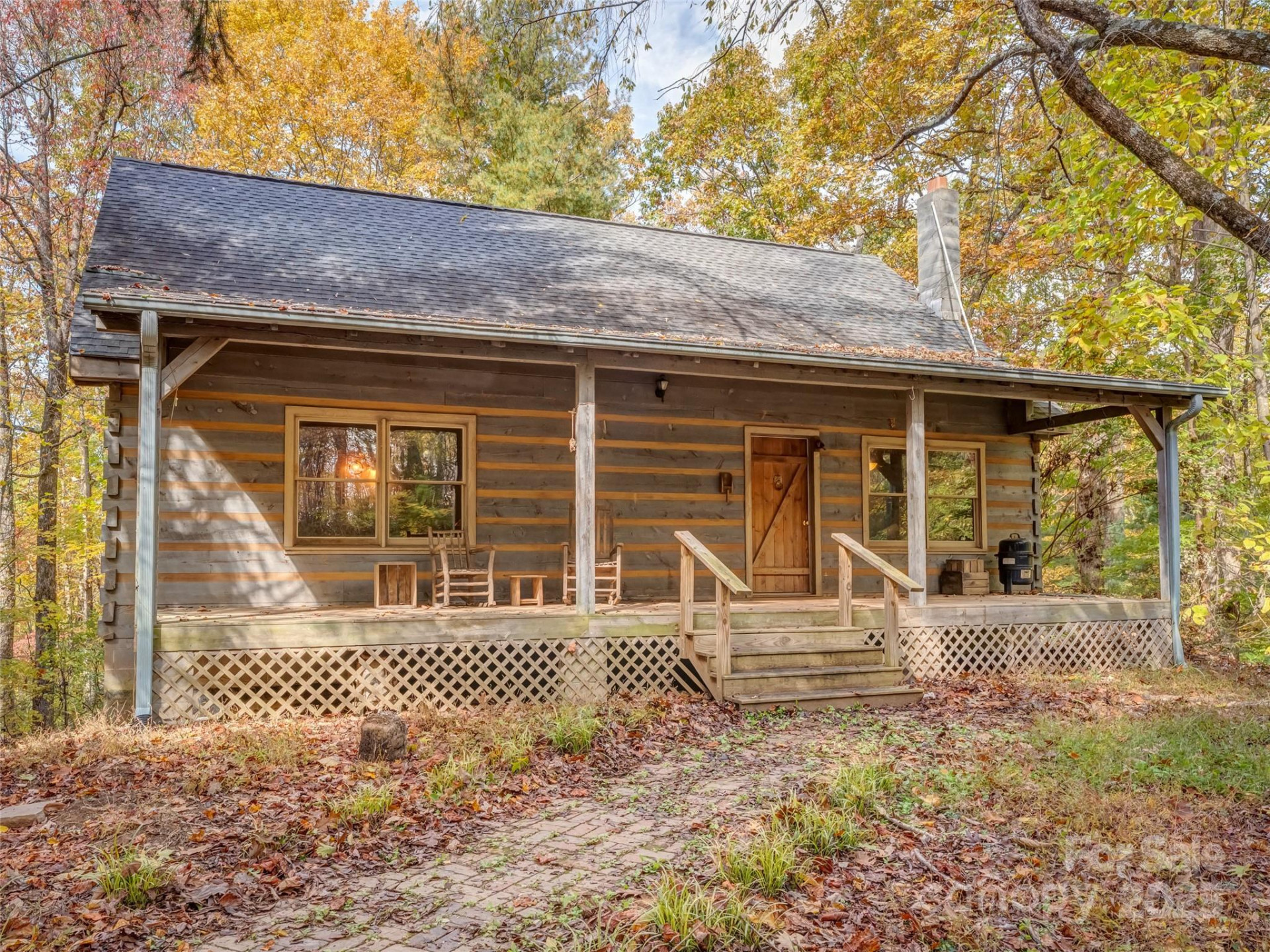 6130 Howard Gap Road