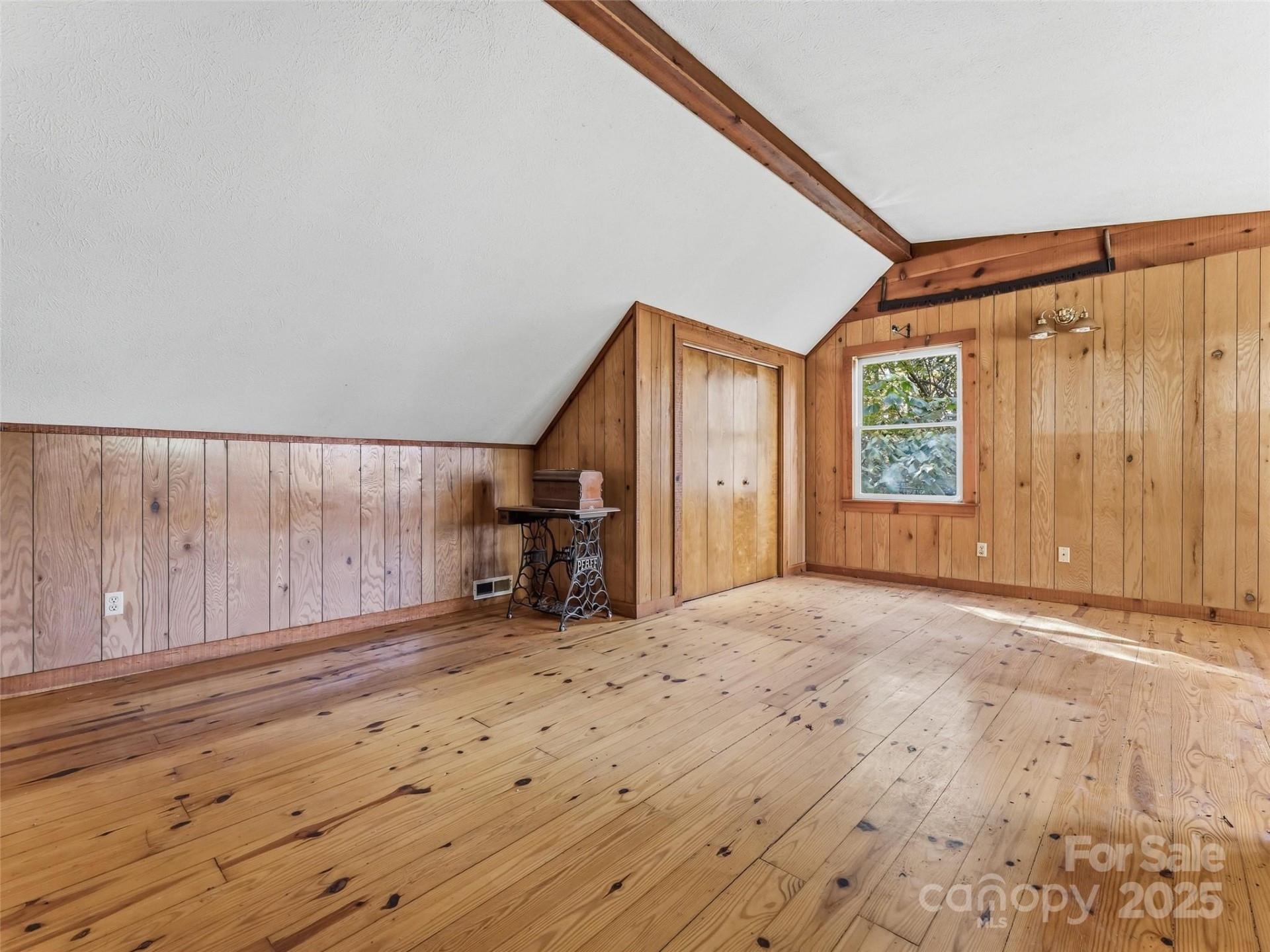 6130 Howard Gap Road - Photo 12
