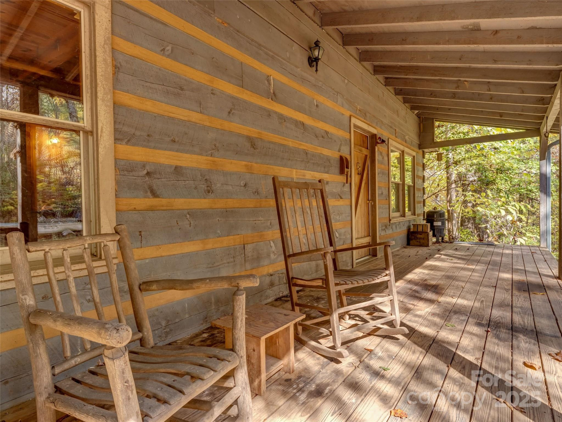 6130 Howard Gap Road - Photo 3