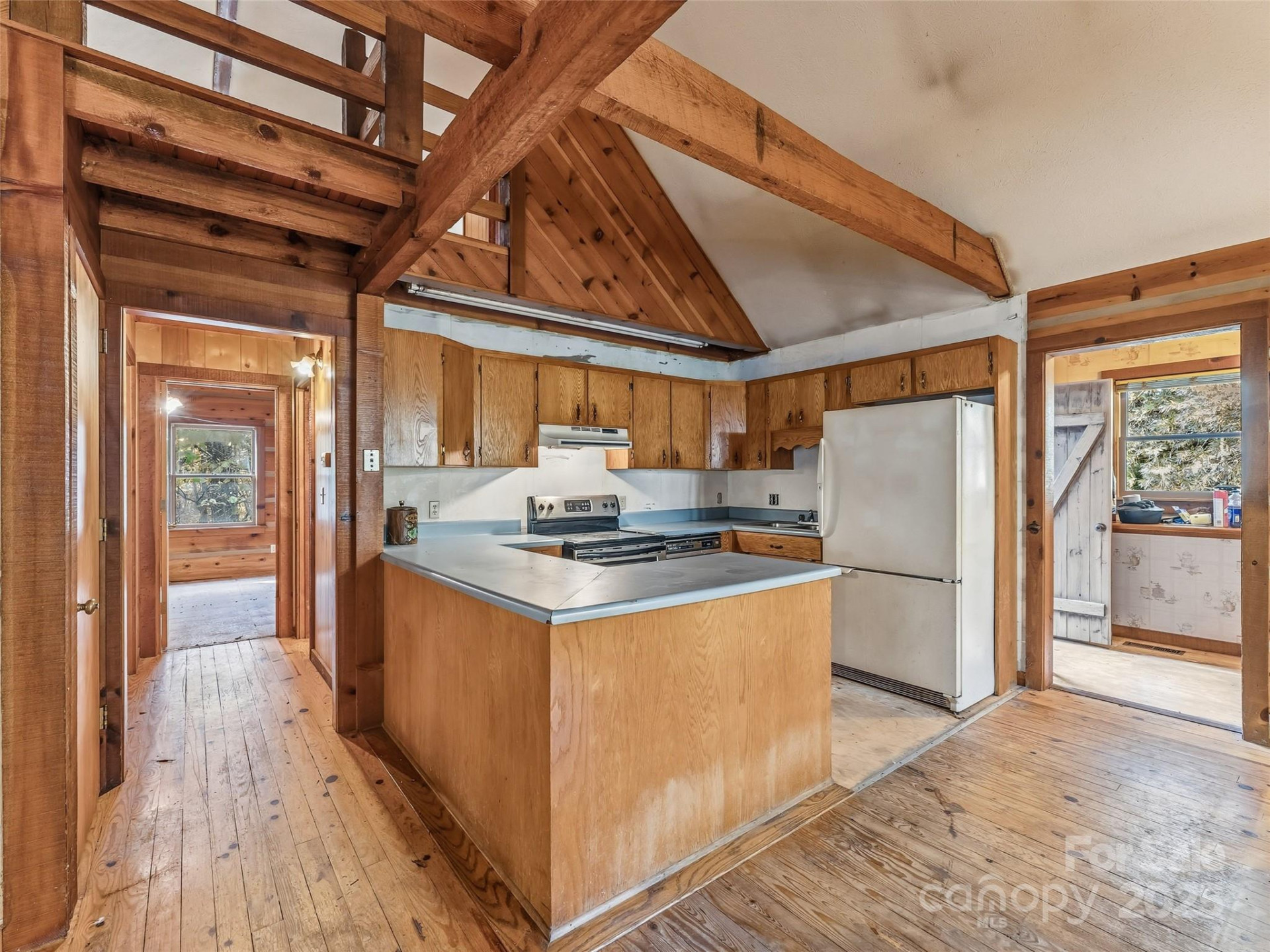 6130 Howard Gap Road - Photo 10