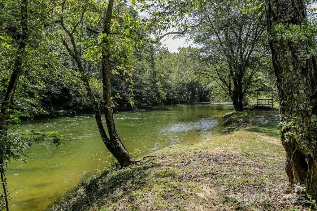 114 Birddog Boulevard - Photo 31