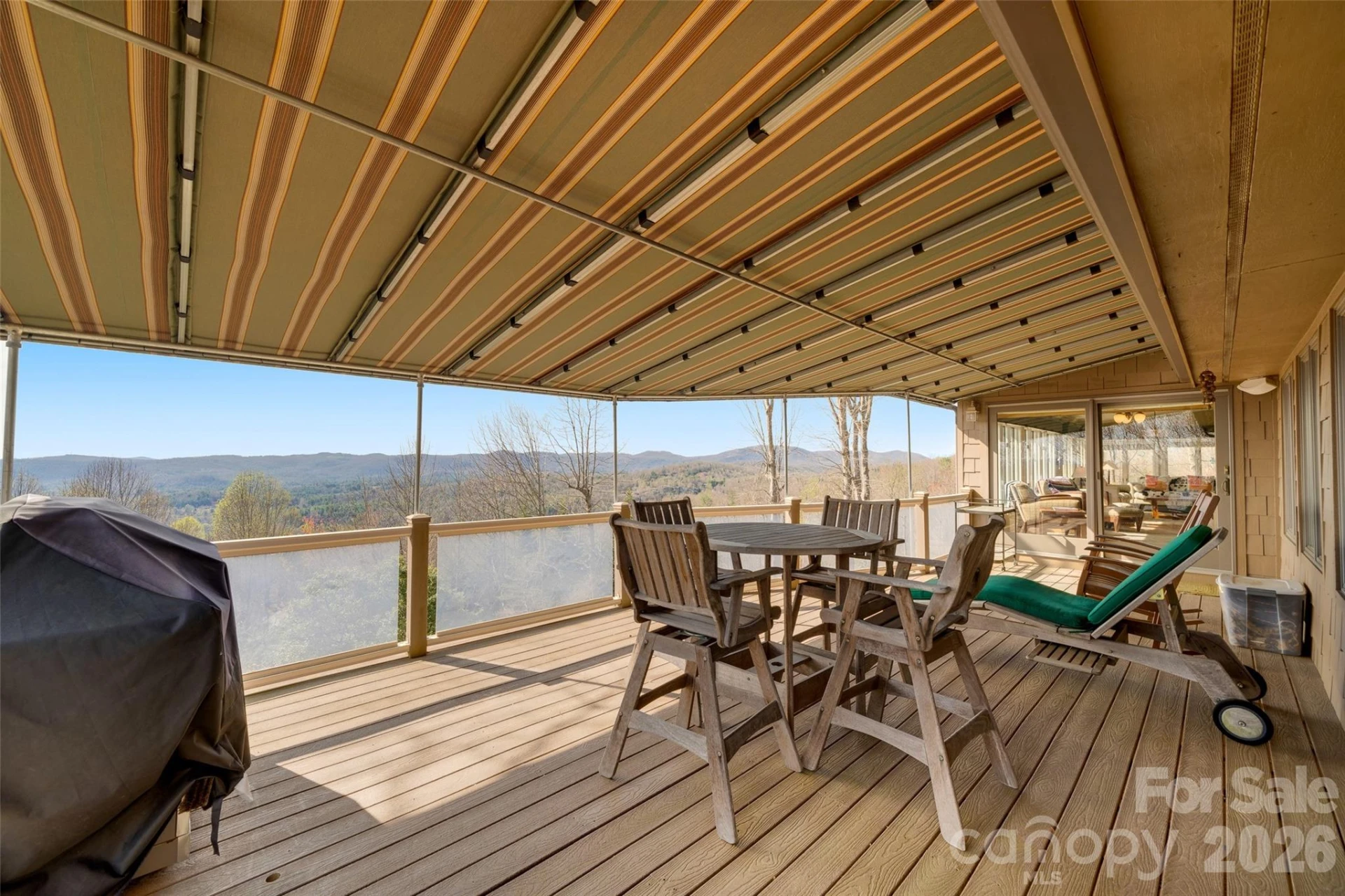 300 Roberts Drive - Photo 19