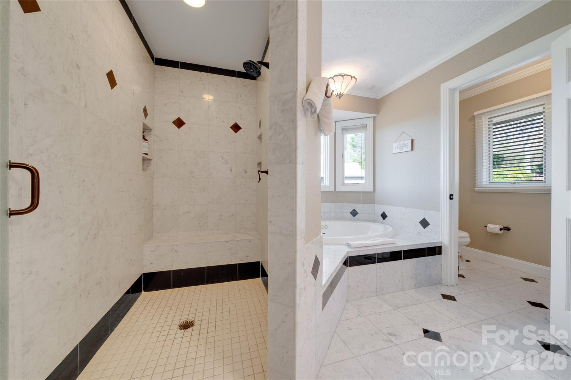 300 Roberts Drive - Photo 26