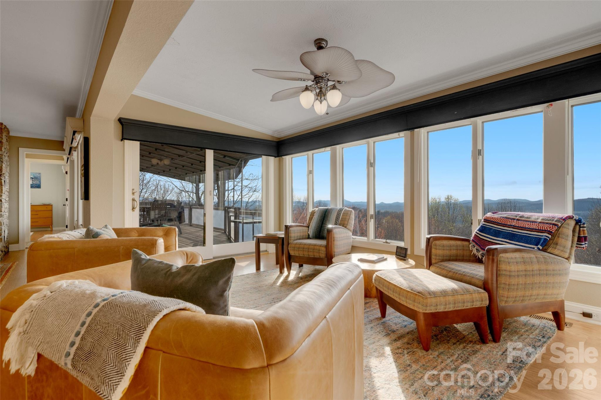 300 Roberts Drive - Photo 8