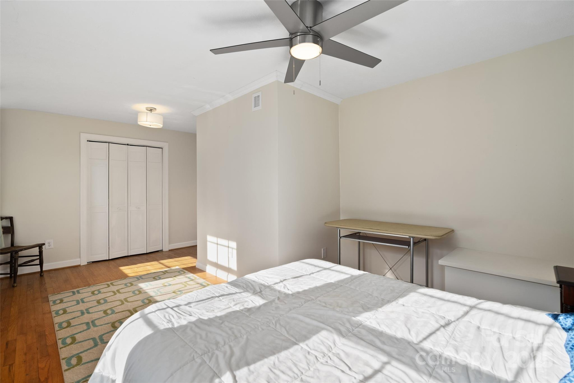 233 Rolling Drive - Photo 18